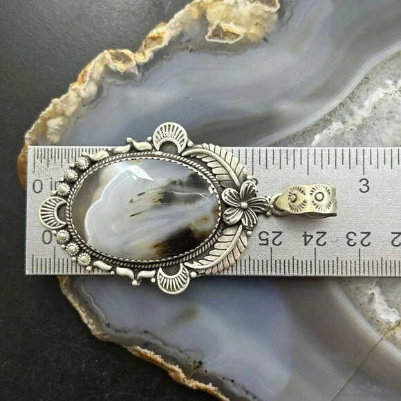 Sterling Southwestern Style Oval Moss Agate Tube Decorated Pendant For Women